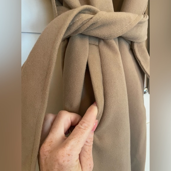 NWT belted waterfall coat, camel color, size S/M - Picture 8 of 9